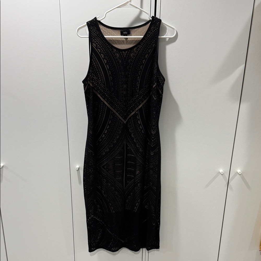 Elegant Black Patterned Midi Dress